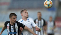 slovan míč